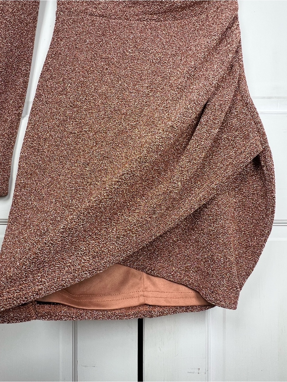 NWT Privvy Rose Gold Glitter One Shoulder Mini Dress Lined Stretchy Size Small - Picture 3 of 8